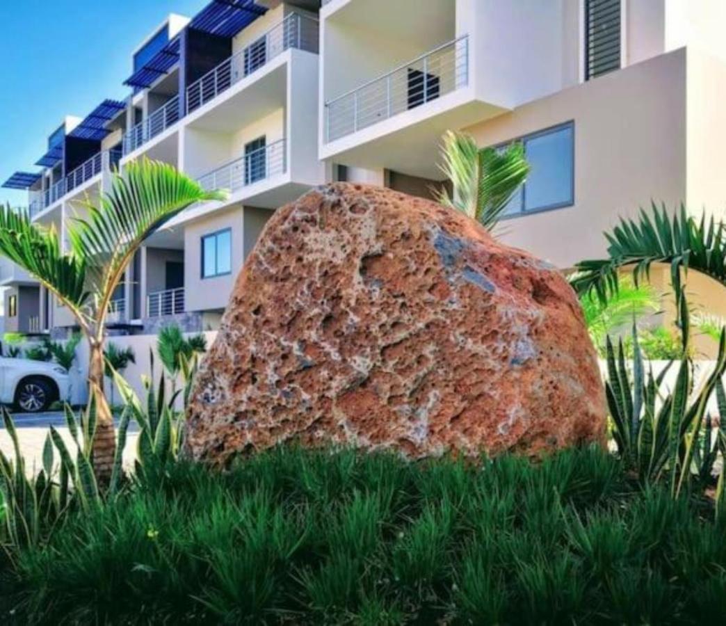 Luxury 2 Bedroom Apartment With Pool - Close To Flic-En-Flac Beach Eksteriør bilde